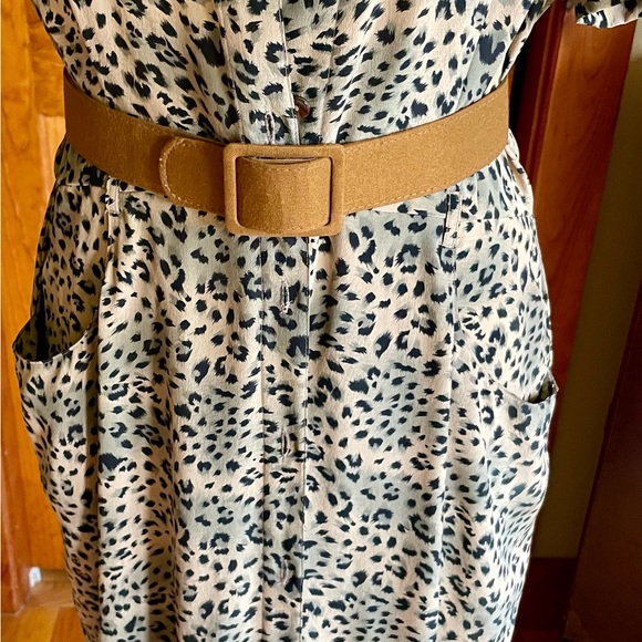 Silk leopard print dress in black, grey, taupe multi color. - Picture 5 of 9